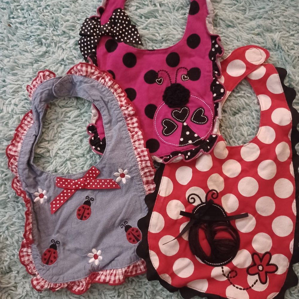 Ruffle Ladybug Bibs